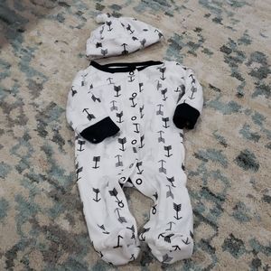 0 to 3m pajama sleeper and hat play set